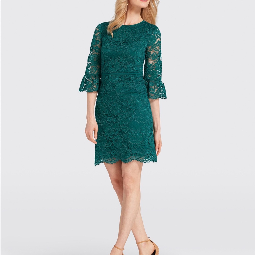 NWT Draper James lace bell sleeve dress size 2